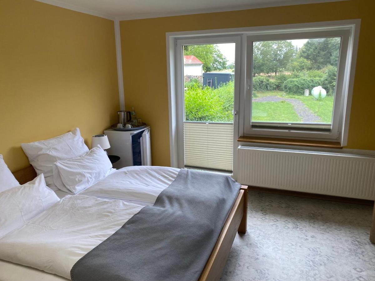 Vorsicht Hotel Deyelsdorf Zewnętrze zdjęcie