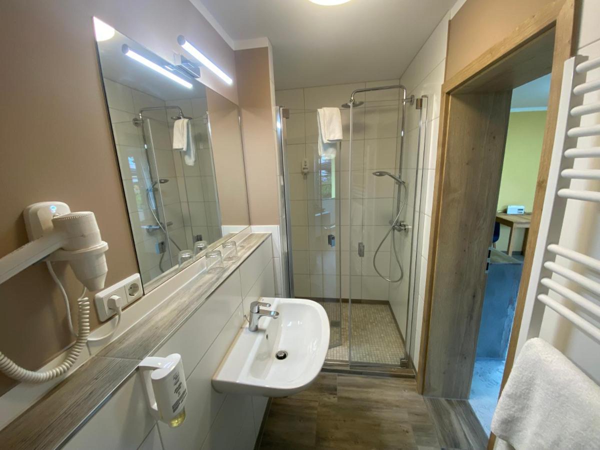 Vorsicht Hotel Deyelsdorf Zewnętrze zdjęcie