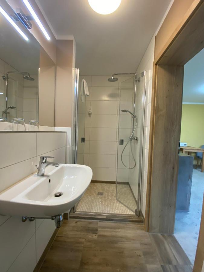 Vorsicht Hotel Deyelsdorf Zewnętrze zdjęcie