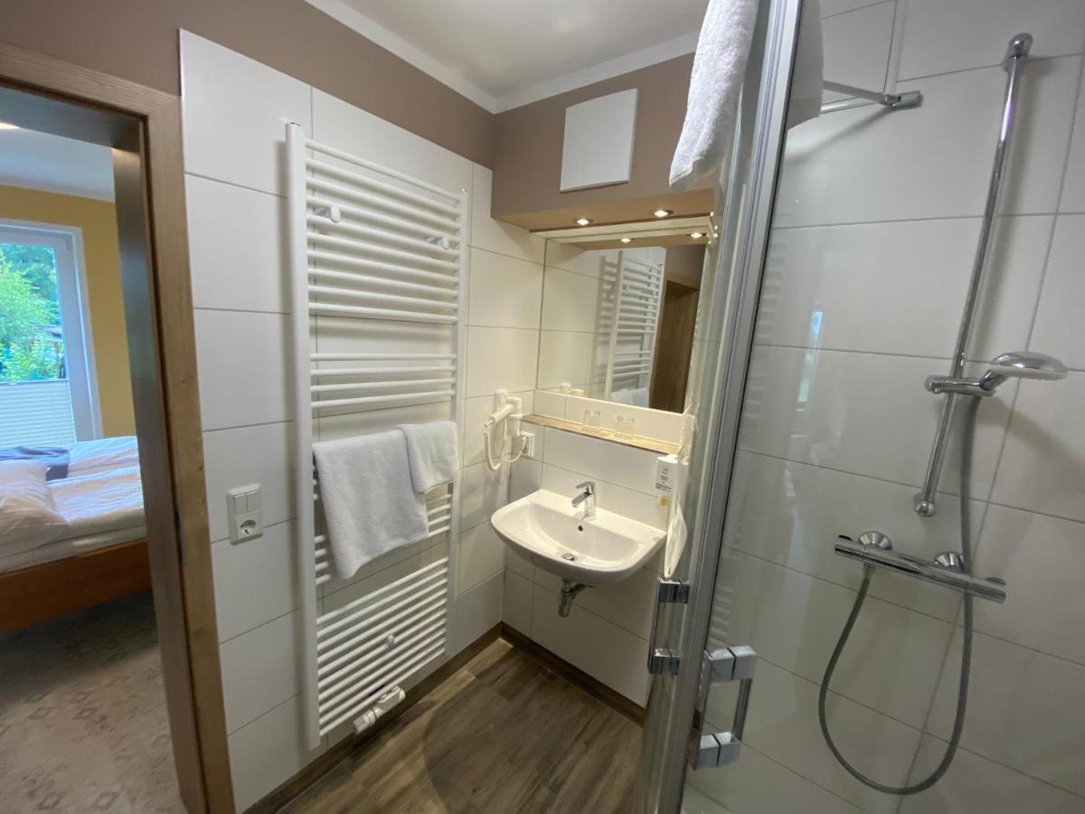 Vorsicht Hotel Deyelsdorf Zewnętrze zdjęcie