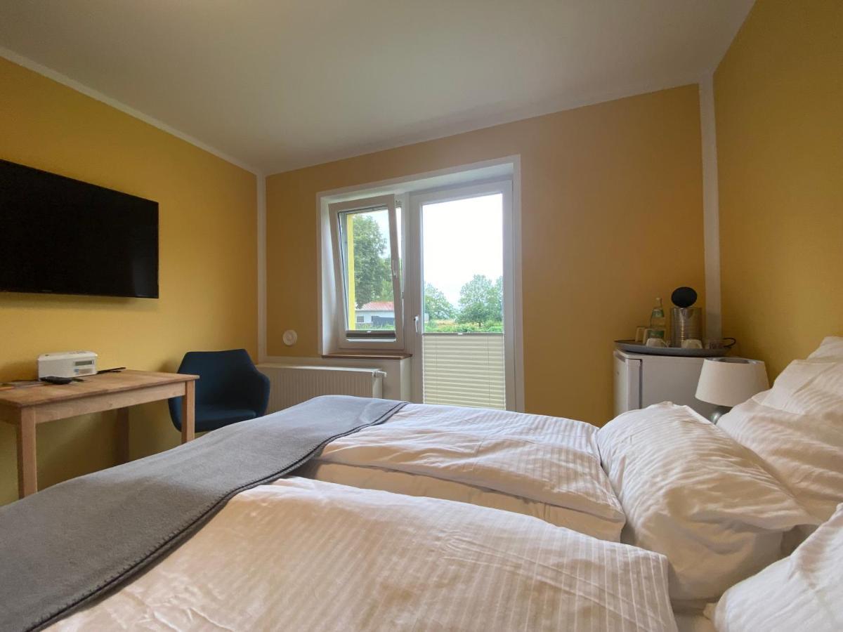 Vorsicht Hotel Deyelsdorf Zewnętrze zdjęcie